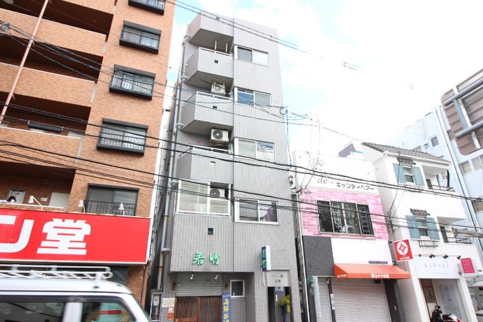 クレール若竹の物件外観写真