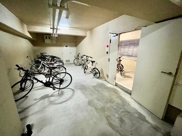 ビレイユ眞英烏丸五条の物件外観写真