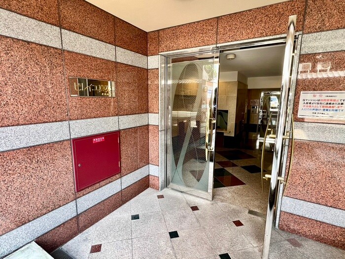 ビレイユ眞英烏丸五条の物件外観写真