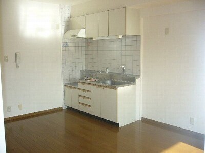 アミティエ西緑ヶ丘の物件内観写真