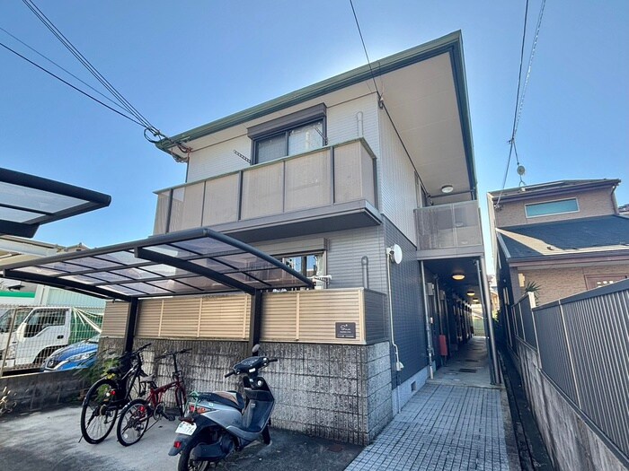 ベルメゾン御陵の物件外観写真