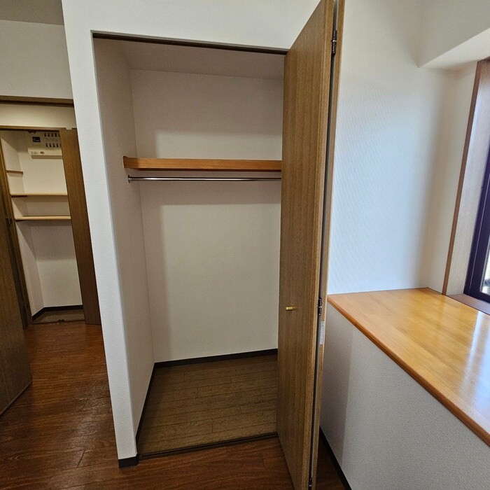 白鷹苦楽園マンションの物件内観写真