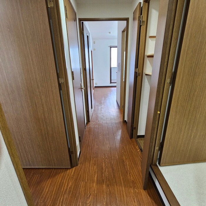 白鷹苦楽園マンションの物件内観写真