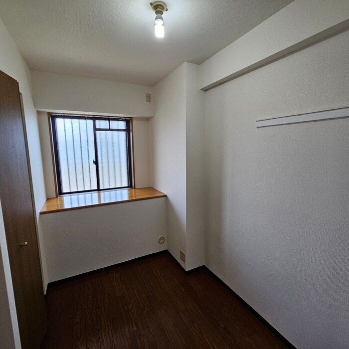 白鷹苦楽園マンションの物件内観写真