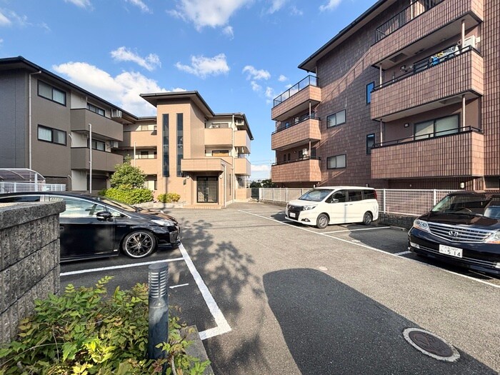 シャルム岡本の物件外観写真