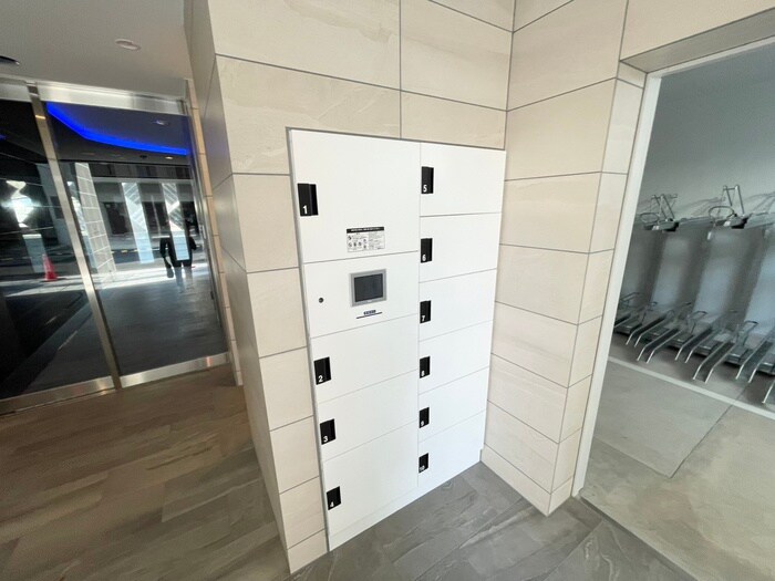 GENOVIA神戸新開地駅前の物件外観写真