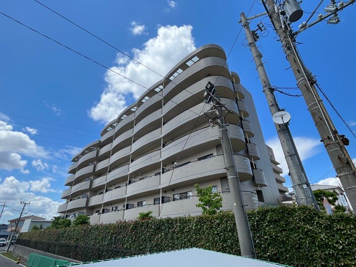 エバンタイユの物件外観写真