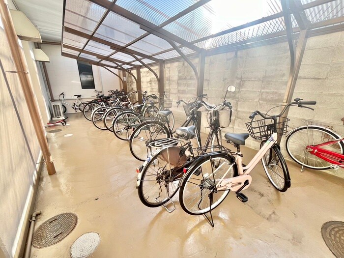 ミモザ館の物件外観写真