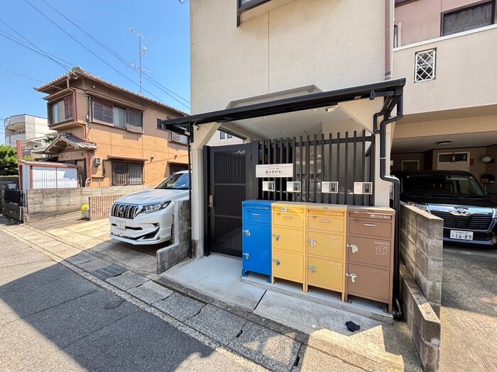 メイフラワー三条ありすがわの物件外観写真