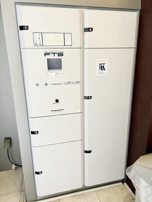 W.O.B HONMACHI WESTの物件外観写真