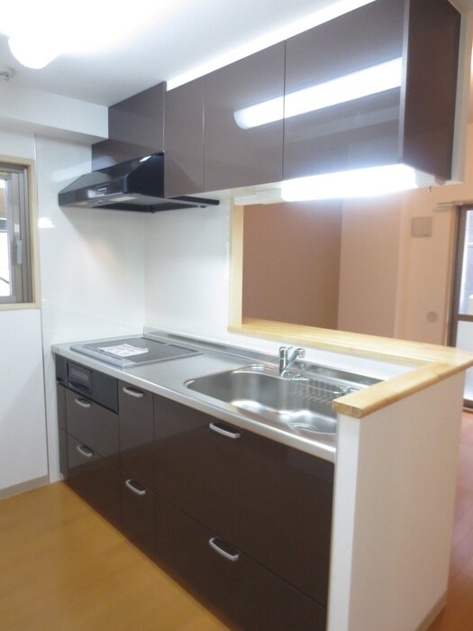 東明マンション壱番館の物件内観写真