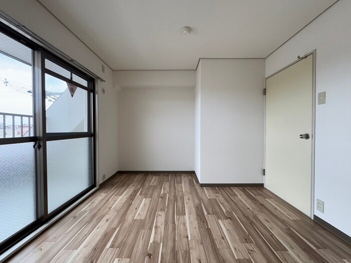 エリータ守口の物件内観写真