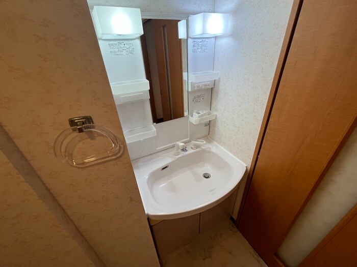 カンファ高木西の物件内観写真