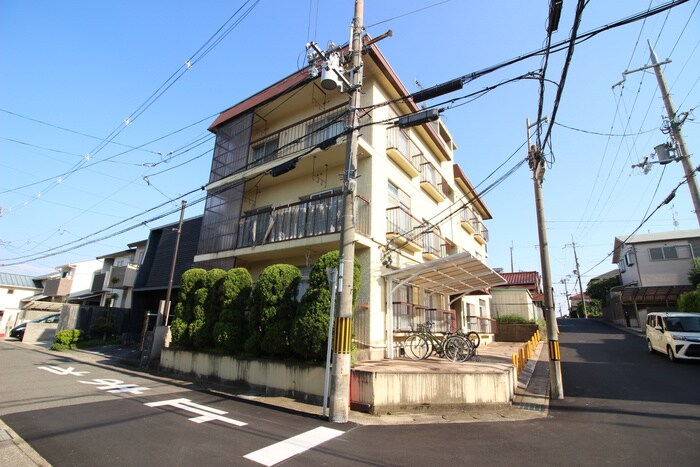 ブレイズ村本の物件外観写真