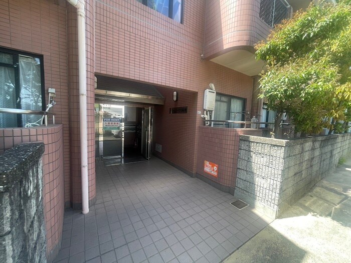 グリ－ンハウス緑地の物件外観写真