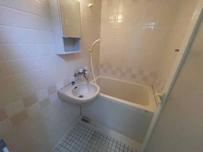 グリ－ンハウス緑地の物件内観写真