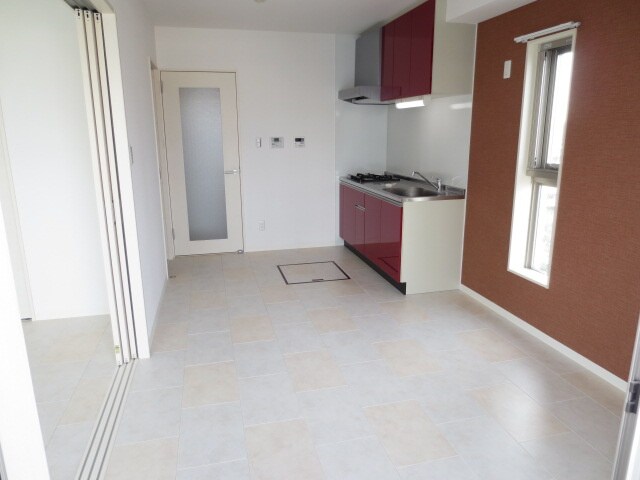 トリニティコート新金岡の物件内観写真