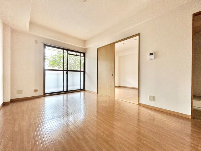 ウエストコートの物件内観写真