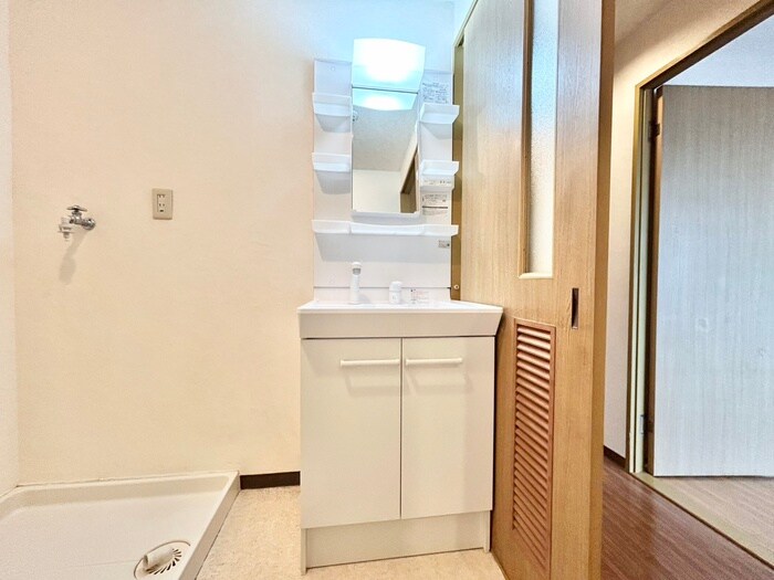 ウエストコートの物件内観写真