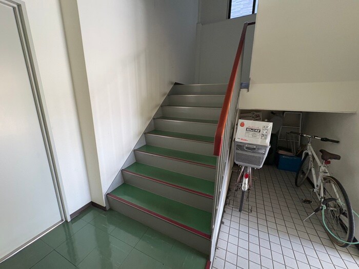 サンロゼヤマモトの物件外観写真