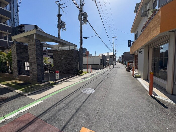 サンロゼヤマモトの物件外観写真