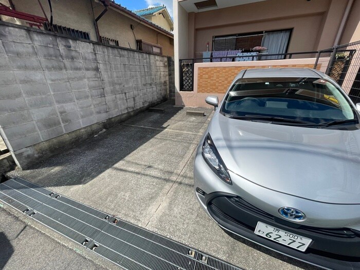 ホワイトロ－トスの物件外観写真