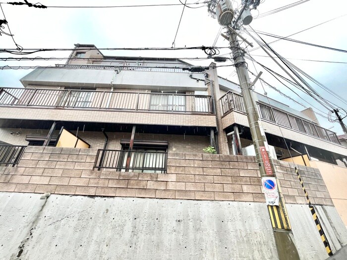 スカイホ－ム瀬川の物件外観写真