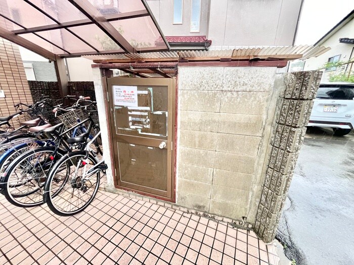 スカイホ－ム瀬川の物件外観写真