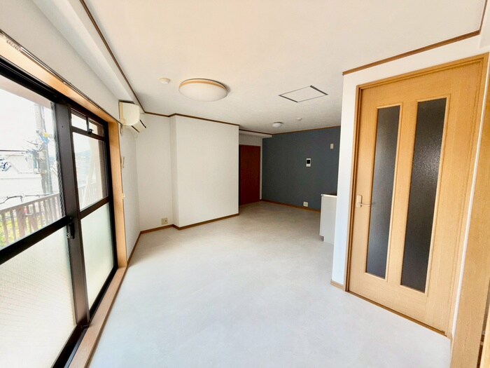 スカイホ－ム瀬川の物件内観写真