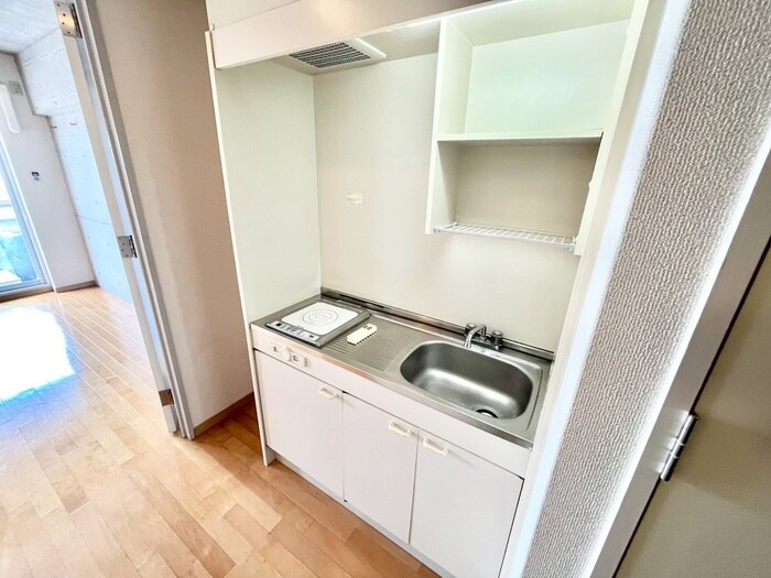 アヴニ－ルの物件内観写真