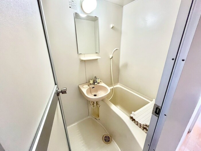 アヴニ－ルの物件内観写真