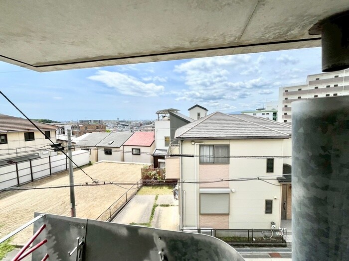 アヴニ－ルの物件内観写真