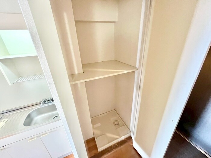 アヴニ－ルの物件内観写真