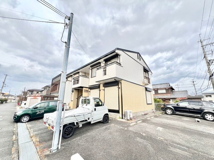 パレス守山の物件外観写真