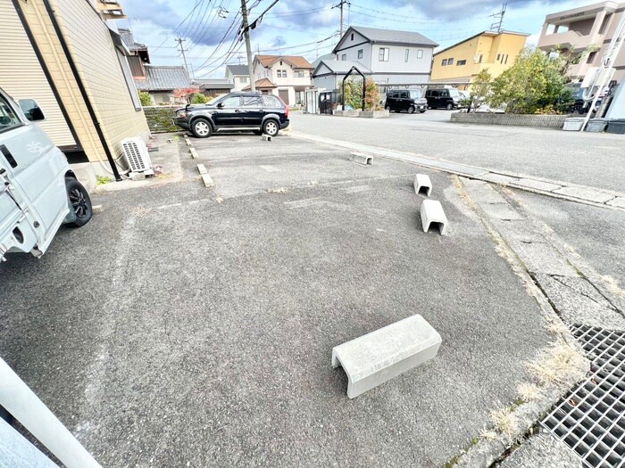 パレス守山の物件外観写真