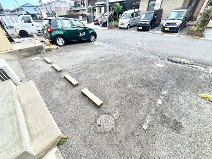 パレス守山の物件外観写真