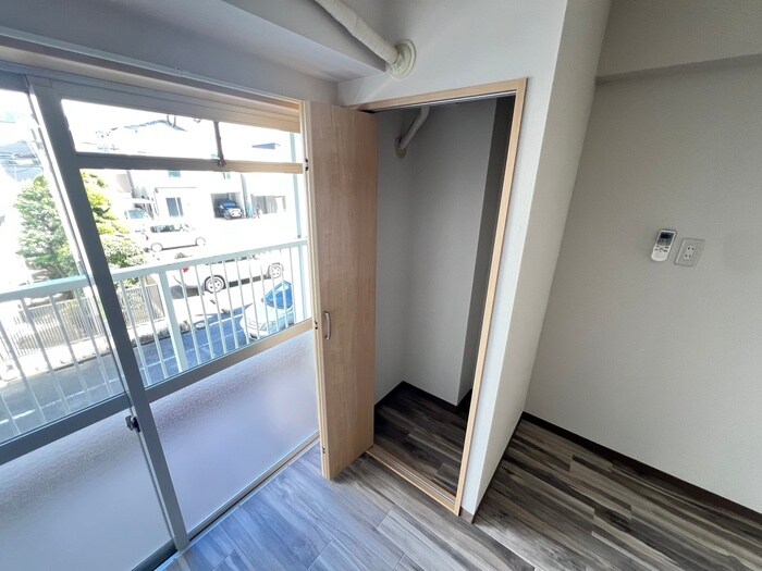 新栄プロパティー東大阪Ⅰの物件内観写真