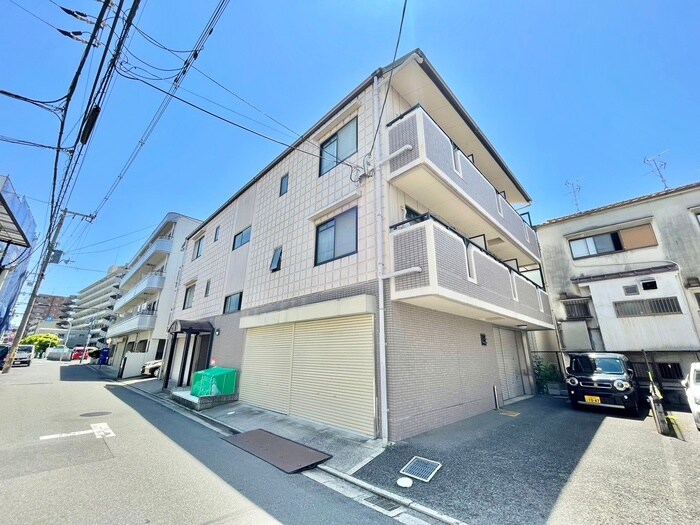 シャトレー本町の物件外観写真