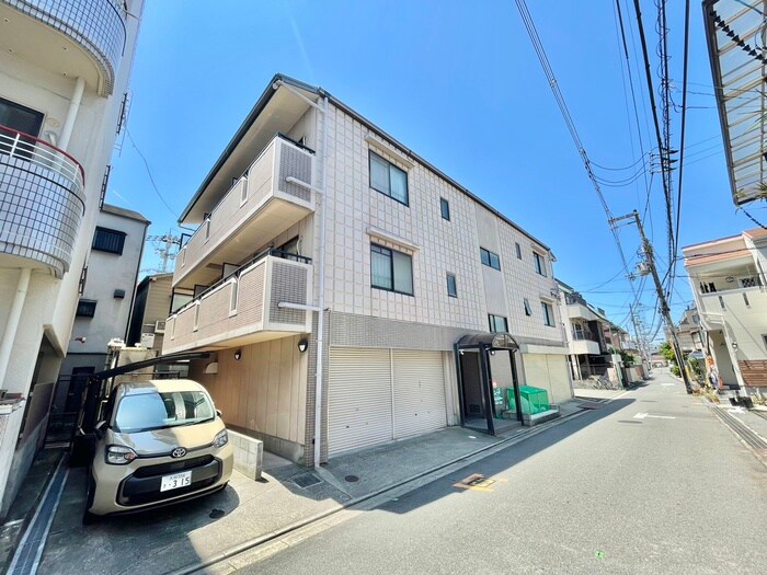 シャトレー本町の物件外観写真