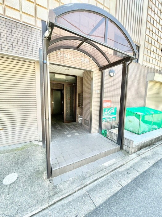 シャトレー本町の物件外観写真
