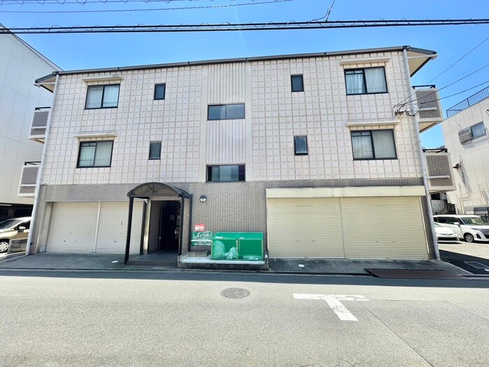 シャトレー本町の物件外観写真