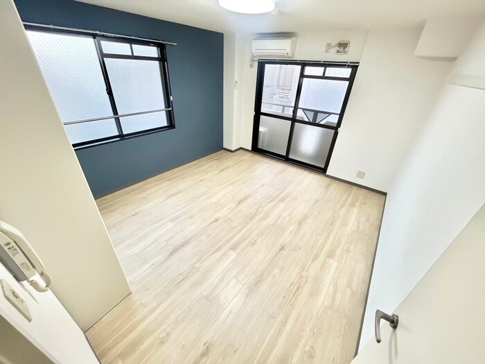 シャトレー本町の物件内観写真