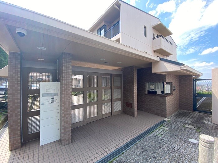グランビュ－山手の物件外観写真