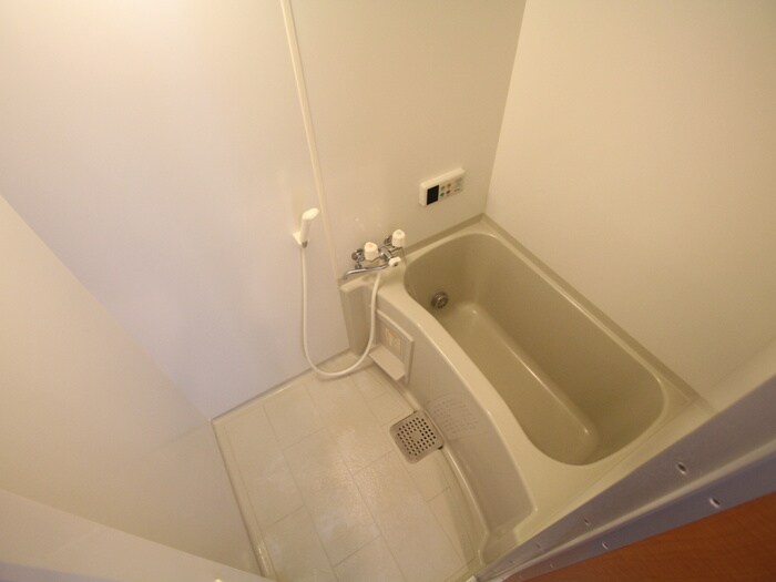 ジョ－ヌ・エ・ルポの物件内観写真