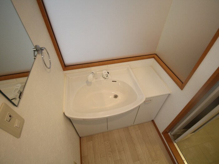 ジョ－ヌ・エ・ルポの物件内観写真