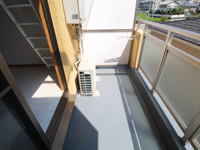 ジョ－ヌ・エ・ルポの物件内観写真