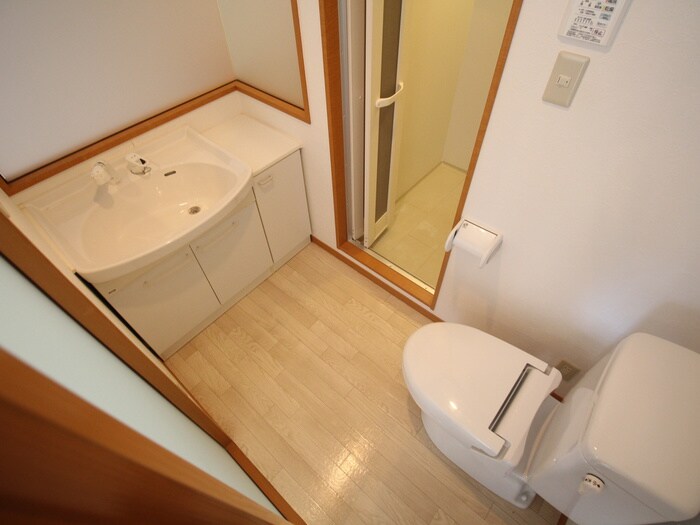 ジョ－ヌ・エ・ルポの物件内観写真