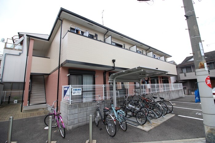 ライズ西昇の物件外観写真