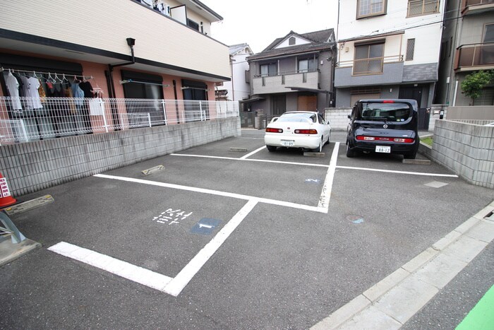 ライズ西昇の物件外観写真