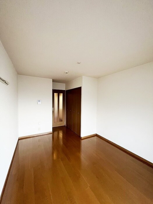 ライズ西昇の物件内観写真